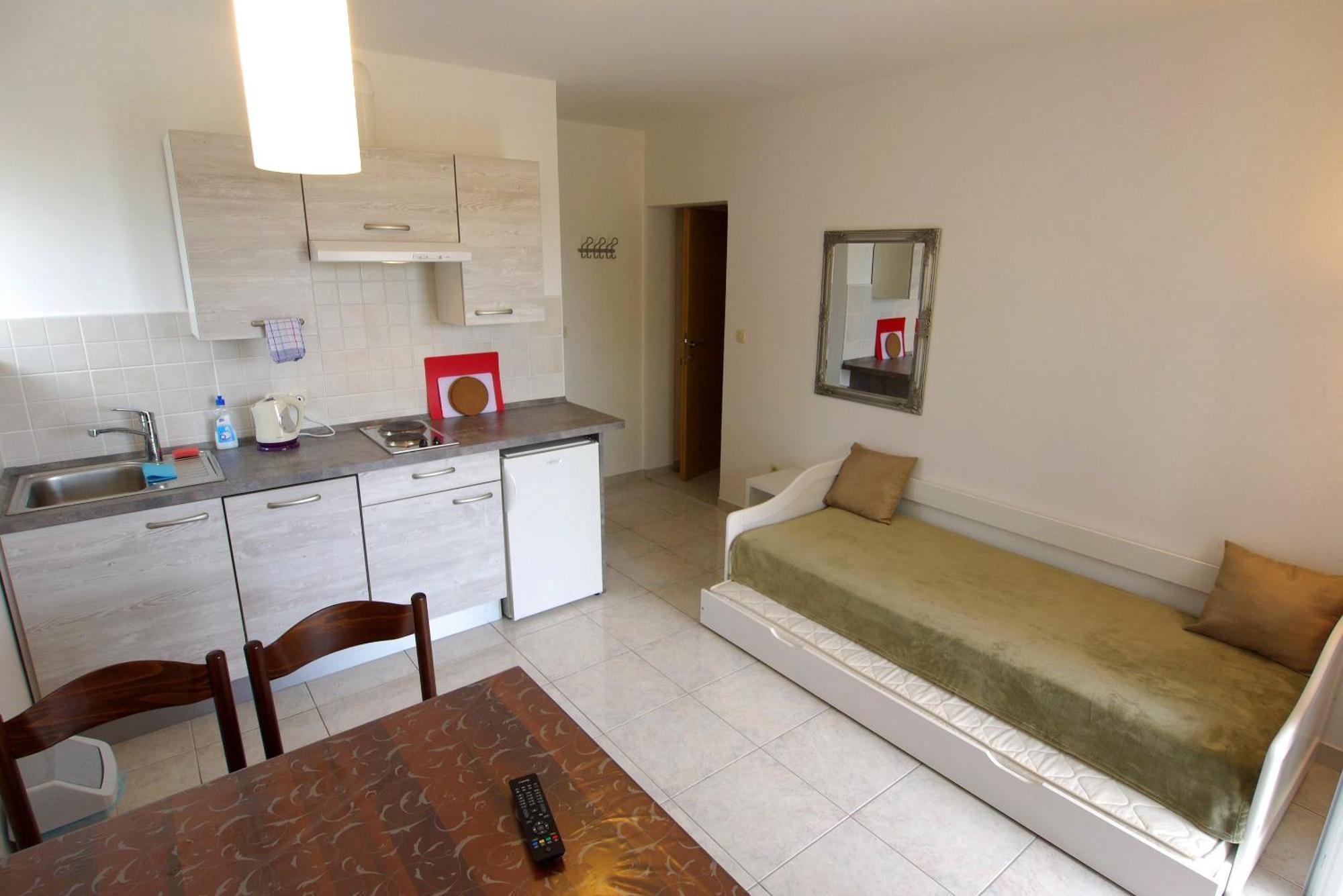 Paklenica Sport Apartments Starigrad Paklenica Bilik gambar