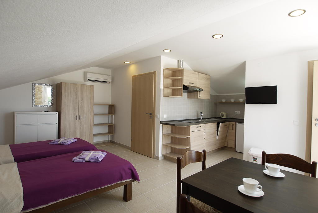 Paklenica Sport Apartments Starigrad Paklenica Bilik gambar